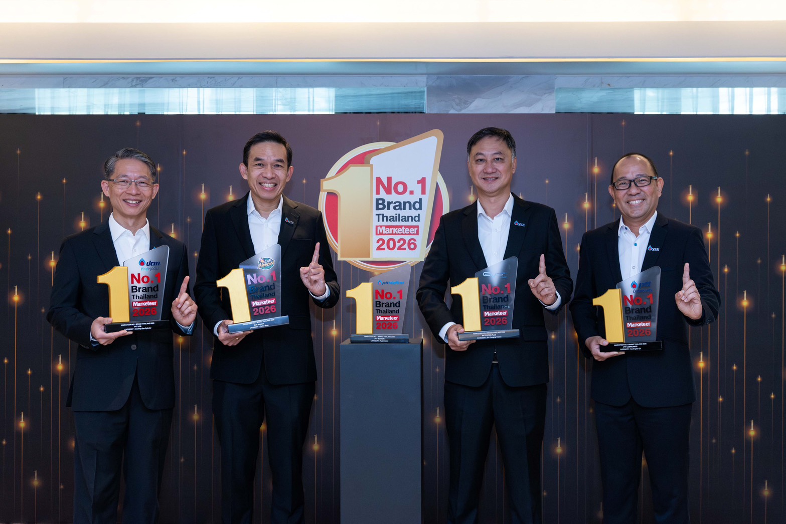 “OR” ตอกย้ำความเป็นผู้นำ คว้า 5 รางวัลใหญ่ “Marketeer No.1 Brand Thailand 2026” สะท้อนความเชื่อมั่นผู้บริโภค มุ่งสู่การเติบโตอย่างยั่งยืน