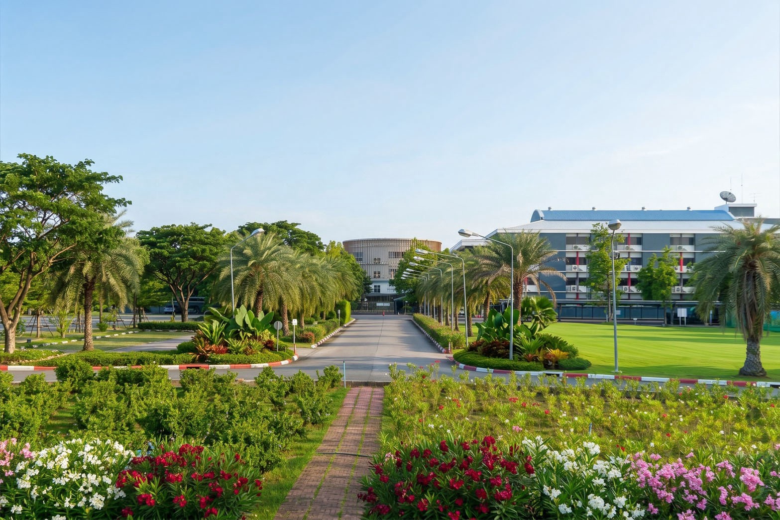 43 ปี แห่งความภาคภูมิใจ! “ASBGV” ตอกย้ำตำนานโรงเรียนนานาชาติชั้นนำ ชูจุดเด่น “เรียนดี สติปัญญาเลิศ” ปลูกฝังภาวะผู้นำ บนพื้นที่สีเขียวใจกลางธรรมชาติ พร้อมสถิติเข้ามหาวิทยาลัยระดับโลก 100%