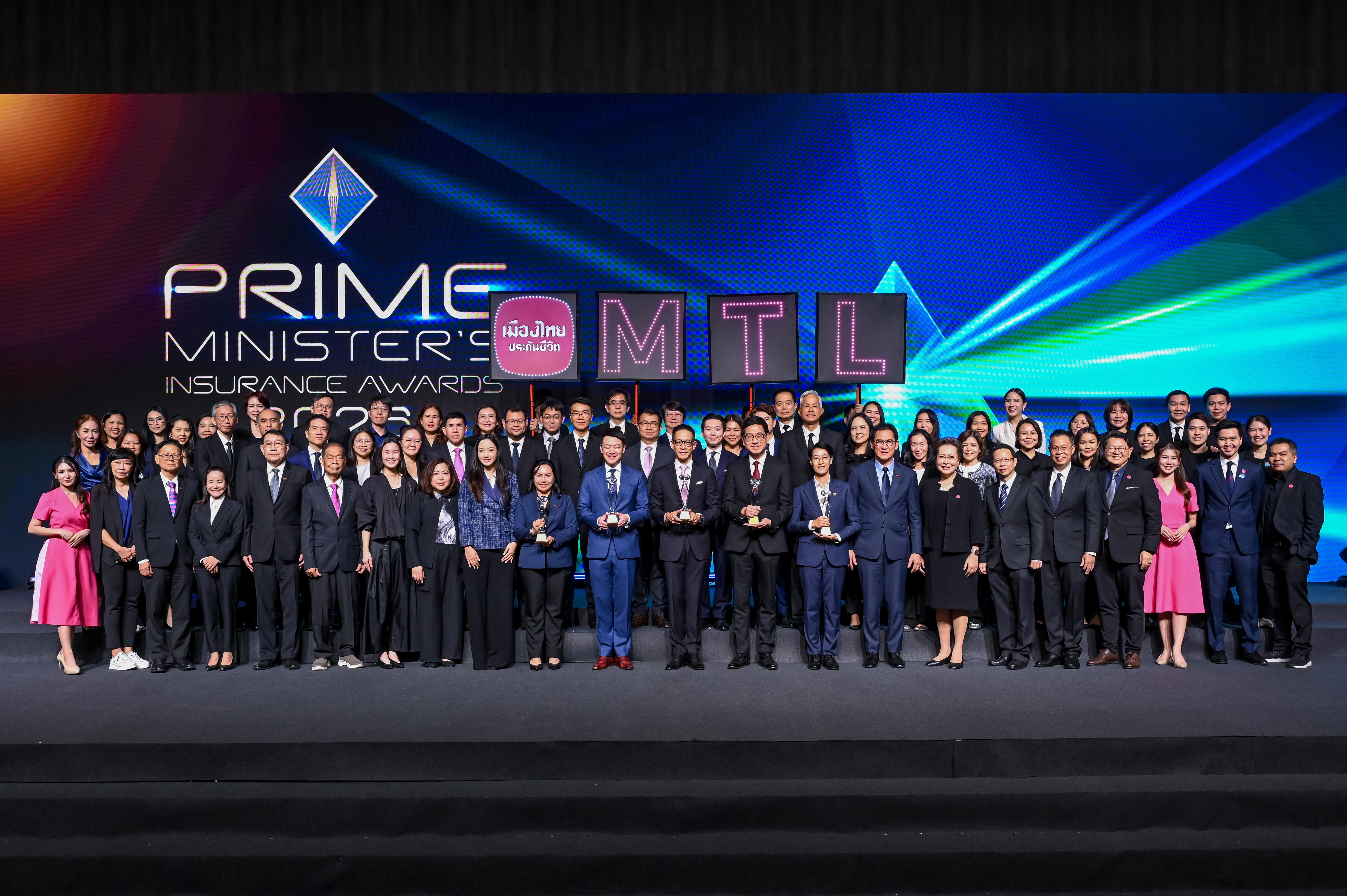 “เมืองไทยประกันชีวิต” คว้า 3 รางวัลสูงสุด จากสำนักงาน สะท้อนผลงานการบริหารงานดีเด่นและใส่ใจความยั่งยืนทุกมิติ