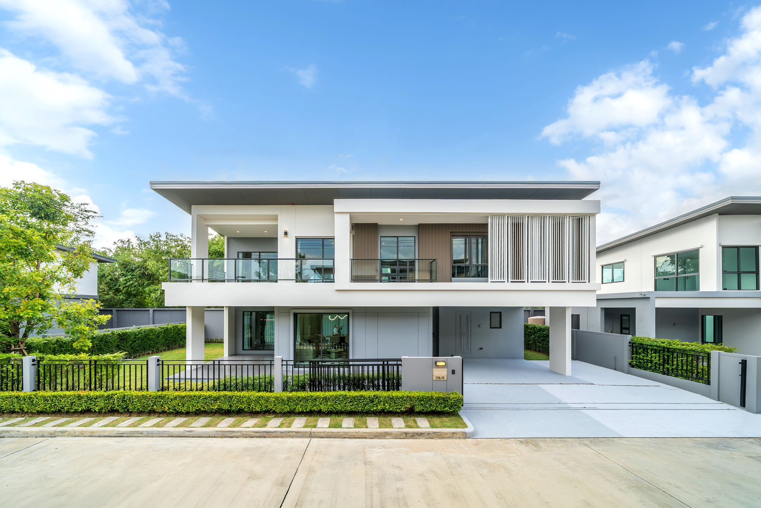 “SC” ผนึก “SB Design Square” ยกระดับบ้านเดี่ยว VENUE สู่ “Wellness Living” ตอกย้ำความเป็นผู้นำบ้านเดี่ยวอันดับ 1 ชู Quality x Design พร้อมข้อเสนอ Fully Furnished มูลค่าสูงสุด 1.5 ล้านบาท*