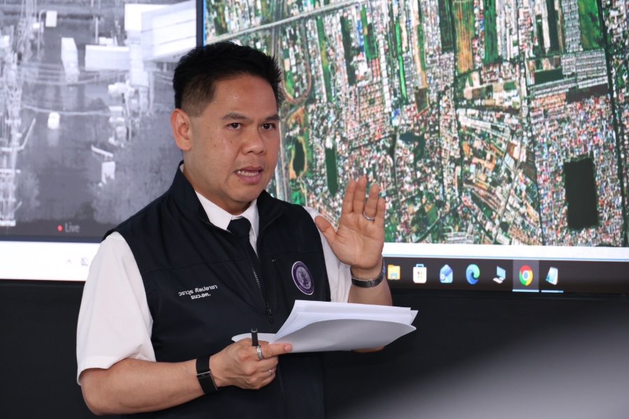 “วราวุธ” เผย ตัวเลขน้ำท่วมกระทบอุตสาหกรรม 55 จว. เสียหาย 147 ล้าน ผู้ประกอบการ 4,216 ราย กทม.หนักสุด สั่งอุตฯจังหวัดช่วยเหลือ ปชช. ระบุ เตรียมแผนฟื้นฟูแล้ว มาตรการพรึ่บ พักชำระหนี้เงินต้น-ดอกเบี้ยสูงสุดไม่เกิน 12 เดือน เติมทุนฉุกเฉินช่วยผู้ประกอบการ สินเชื่อ 50 ล.ลูกหนี้ชั้นดี