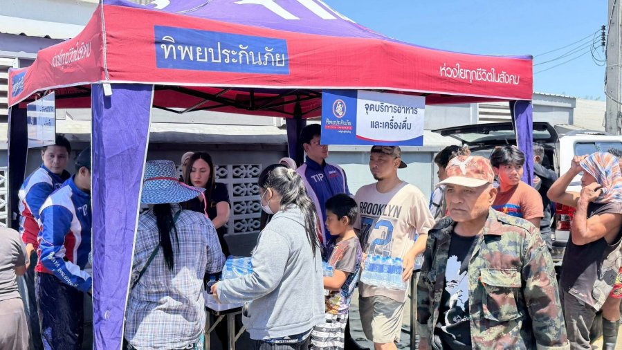 “ทิพยประกันภัย” ส่ง “TIP Smart Assist” ลงพื้นที่หนองจอก เดินหน้าช่วยเหลือผู้ประสบภัยน้ำท่วมอย่างต่อเนื่อง