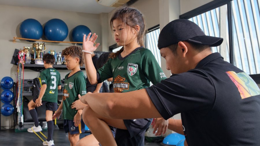 “RHUB” ยกระดับการดูแลสุขภาพสายสปอร์ต ชู 4 บริการครบวงจร พร้อมผู้เชี่ยวชาญนวดสปอร์ตดีกรีรางวัลระดับโลก และโค้ชมากประสบการณ์จากวงการกีฬาไทย