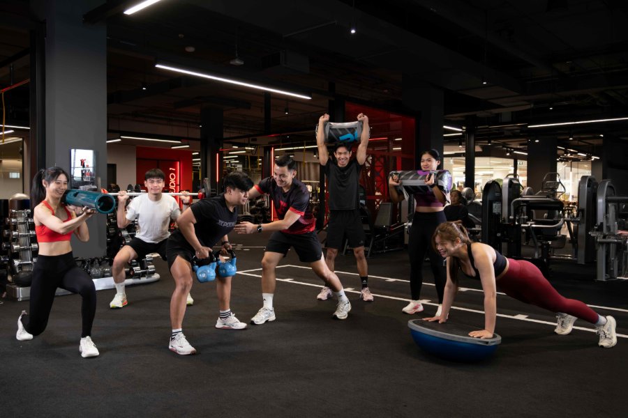 ถอดรหัส Hybrid Fitness Race แค่กระแสหรือทิศทางใหม่ พร้อมเจาะคลาส ฟิตเนส เฟิรส์ท ที่ออกแบบมาเพื่อคนยุคใหม่