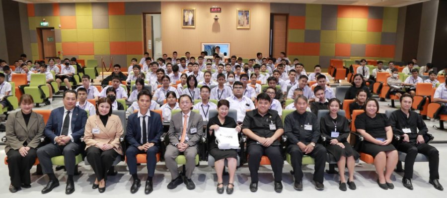 “บี.กริม เพาเวอร์” ร่วมกับ “สถาบันเทคโนโลยีจิตรลดา” เปิดโลก Data Center สู่คนรุ่นใหม่ สานต่อความร่วมมือสร้างกำลังคนรองรับเศรษฐกิจดิจิทัล